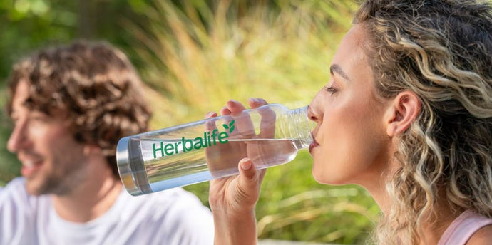 💧 Why Drinking Water Is Essential for Your Health – All Year Round